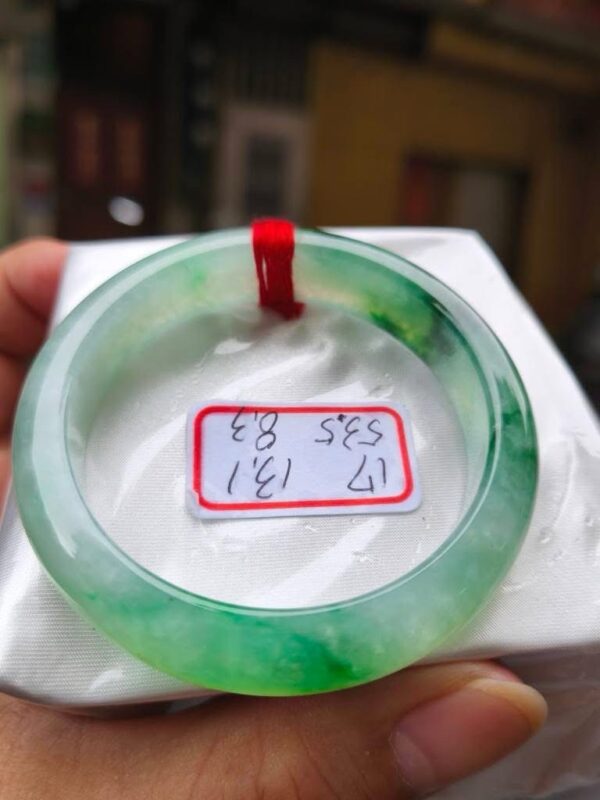 天然緬甸玉A貨｜冰種飄陽綠｜正圈厚庄手鐲