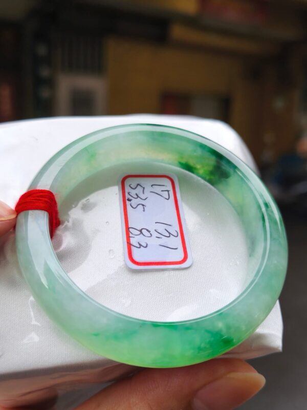 天然緬甸玉A貨｜冰種飄陽綠｜正圈厚庄手鐲