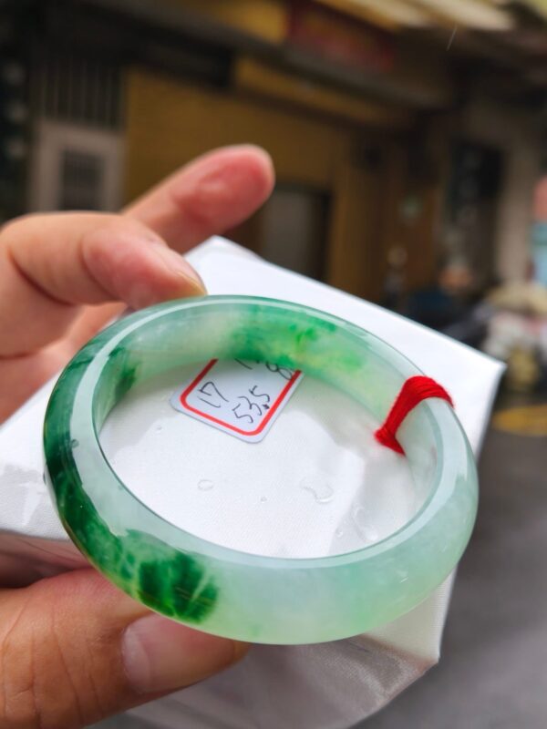 天然緬甸玉A貨｜冰種飄陽綠｜正圈厚庄手鐲
