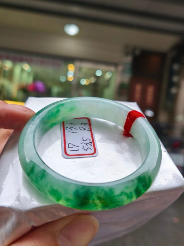 天然緬甸玉A貨｜冰種飄陽綠｜正圈厚庄手鐲