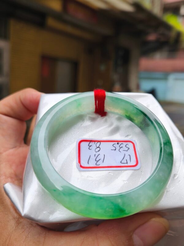 天然緬甸玉A貨｜冰種飄陽綠｜正圈厚庄手鐲