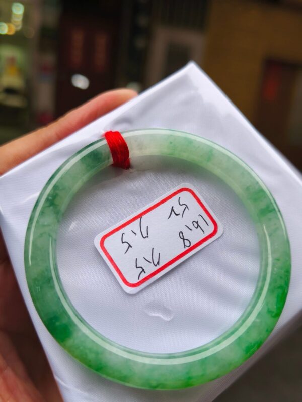 天然緬甸玉A貨正圈圓骨手鐲｜冰種飄陽綠｜