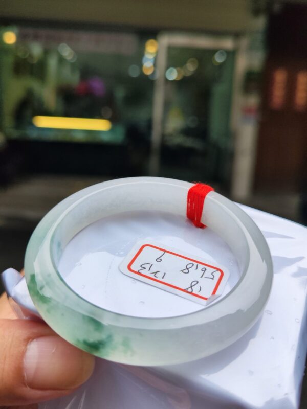 天然緬甸玉A貨 ｜放光玻璃種飄綠花手鐲