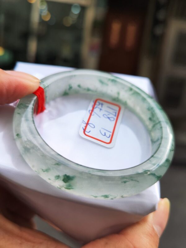 天然緬甸玉A貨｜木拿頂級放光玻璃種正圈手鐲