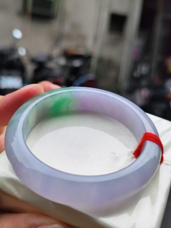 天然緬甸玉A貨《冰種春彩》正圈厚庄手鐲