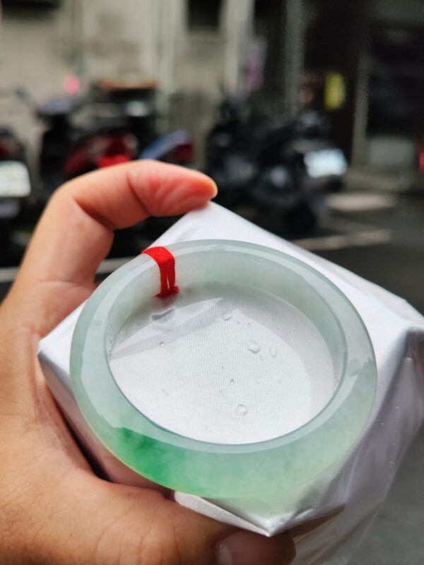 天然緬甸玉 A 貨｜冰種飄陽綠正圈厚庄手鐲