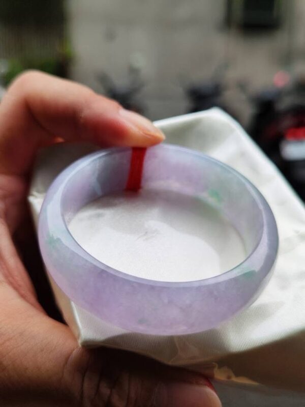 天然緬甸玉 A 貨｜冰種濃豔紫羅蘭春彩正圈寬版手鐲