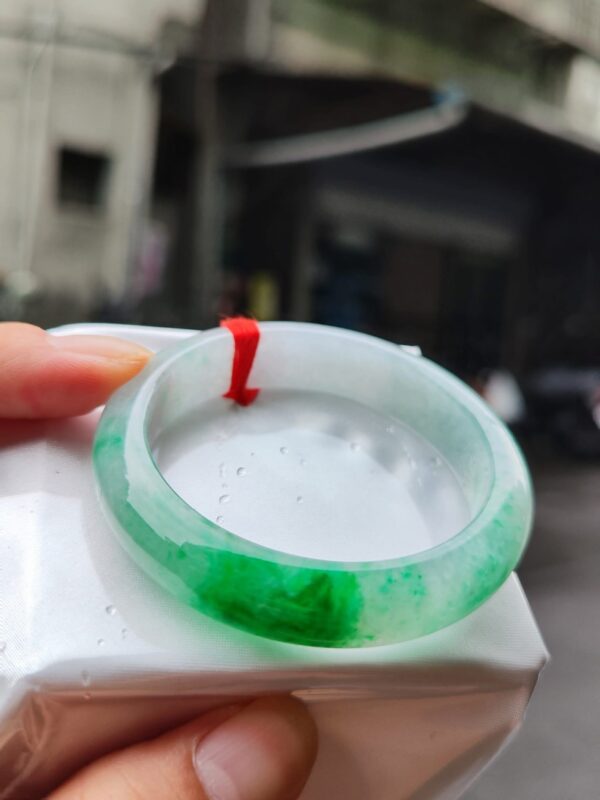 天然緬甸玉 A 貨｜飄陽綠正圈厚庄手鐲