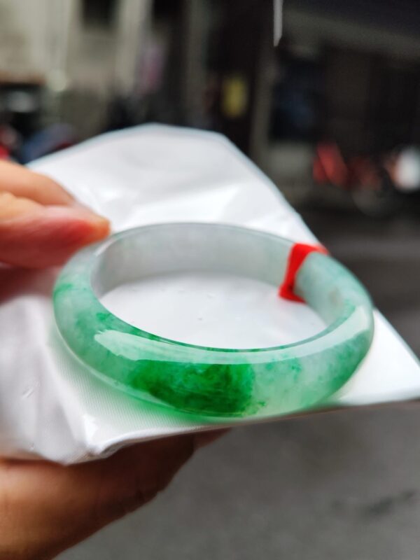 天然緬甸玉 A 貨｜飄陽綠正圈厚庄手鐲