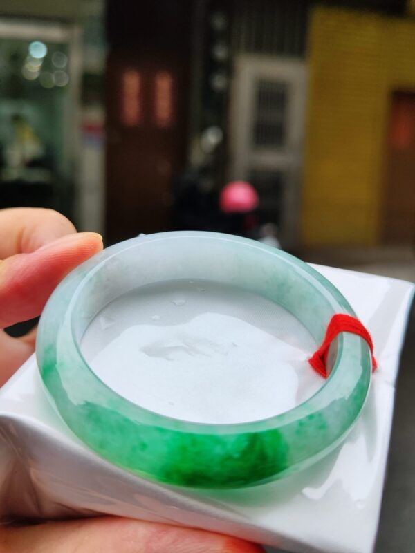 天然緬甸玉 A 貨｜飄陽綠正圈厚庄手鐲