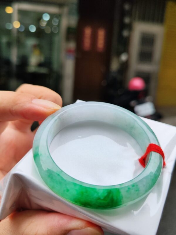 天然緬甸玉 A 貨｜飄陽綠正圈厚庄手鐲