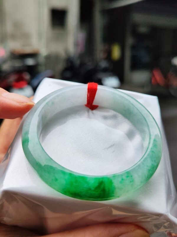 天然緬甸玉 A 貨｜飄陽綠正圈厚庄手鐲