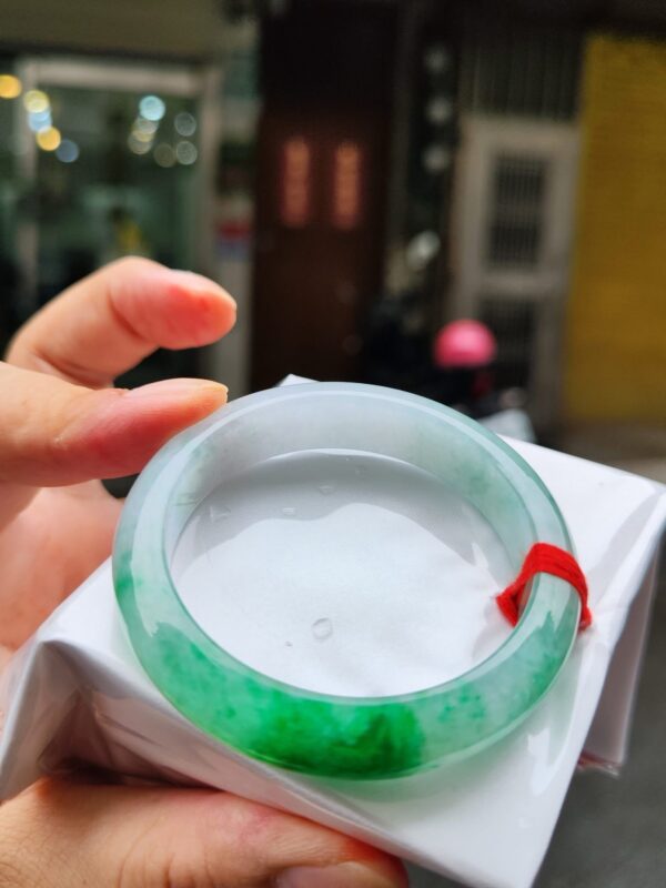 天然緬甸玉 A 貨｜飄陽綠正圈厚庄手鐲