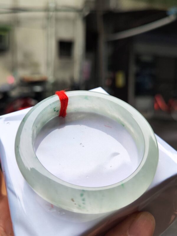 天然緬甸玉 A 貨｜放光玻璃種正圈厚庄手鐲