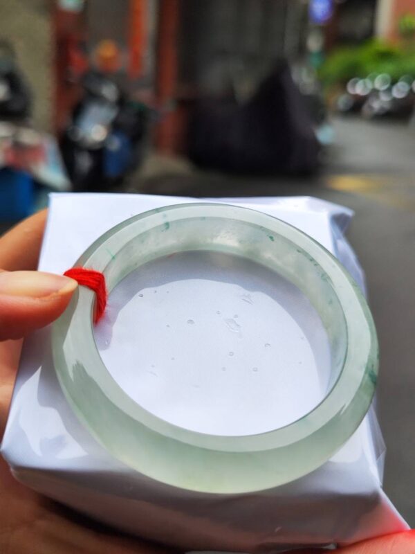 天然緬甸玉 A 貨｜放光玻璃種正圈厚庄手鐲