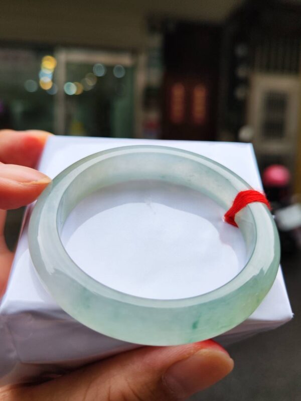天然緬甸玉A貨 放光玻璃種飄蜜黃正圈厚庄手鐲