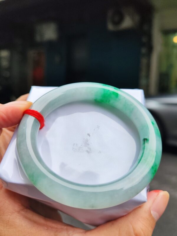 天然緬甸玉A貨｜飄陽綠 正圈圓骨胖胖鐲