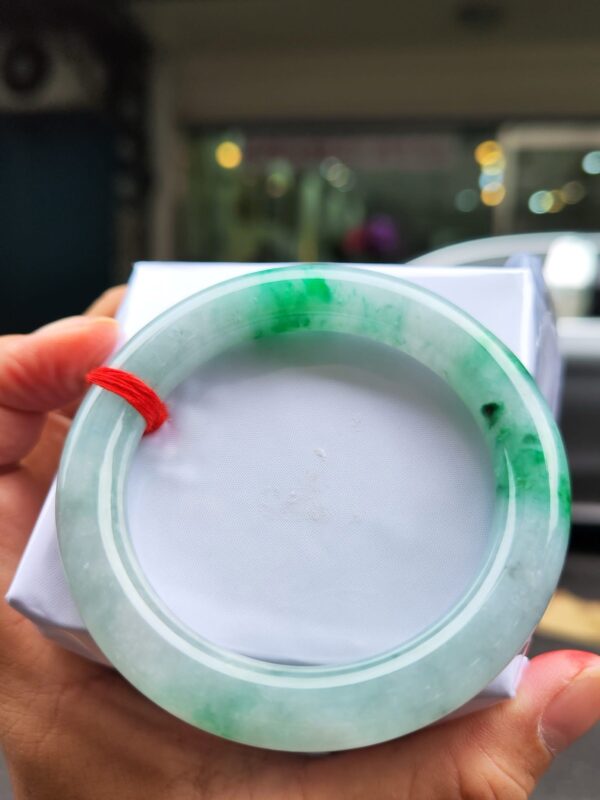 天然緬甸玉A貨｜飄陽綠 正圈圓骨胖胖鐲