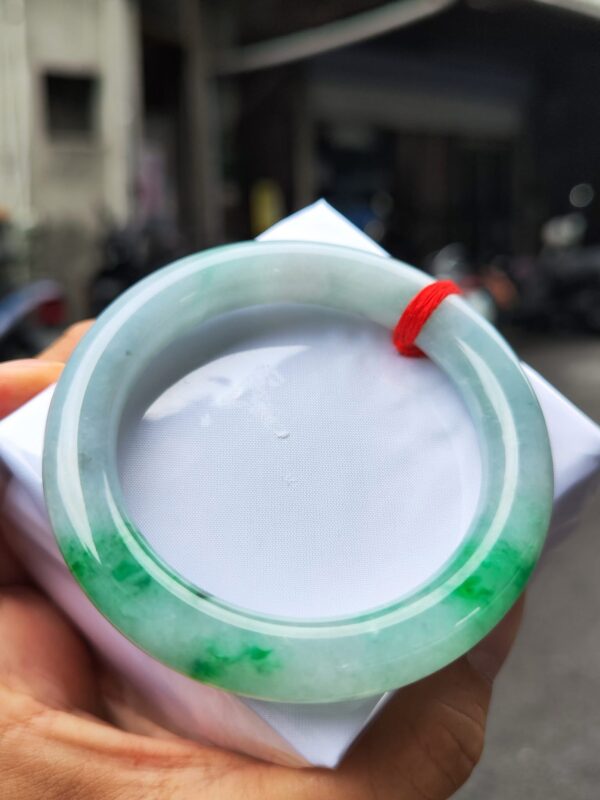 天然緬甸玉A貨｜飄陽綠 正圈圓骨胖胖鐲
