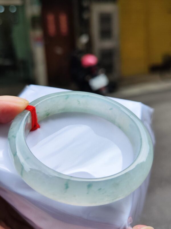 天然緬甸玉A貨｜放光玻璃種飄花厚庄正圈手鐲