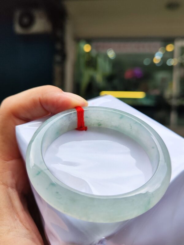 天然緬甸玉A貨｜放光玻璃種飄花厚庄正圈手鐲