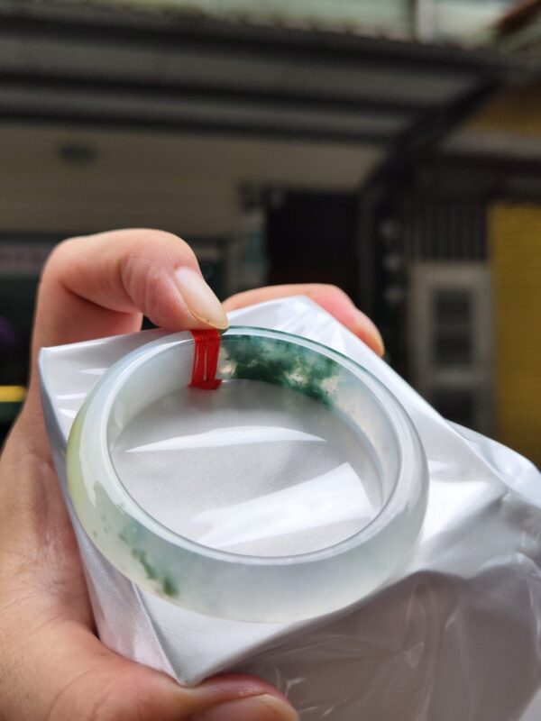 天然緬甸玉A貨｜木拿三彩放光玻璃種厚庄正圈手鐲