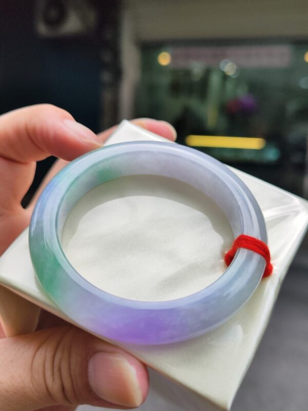 天然緬甸玉A貨｜濃紫羅蘭春彩 正圈厚庄手鐲