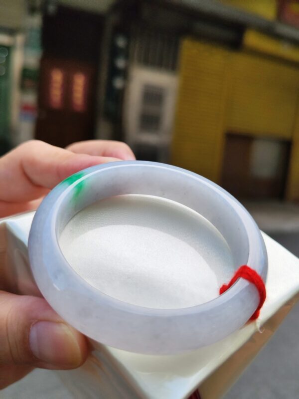 【天然緬甸玉A貨】 飄陽綠正圈厚庄手鐲