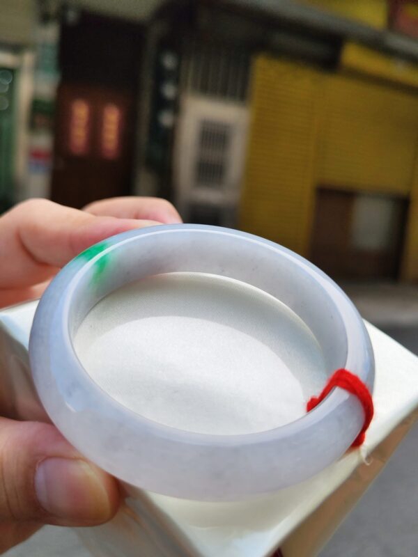 【天然緬甸玉A貨】 飄陽綠正圈厚庄手鐲
