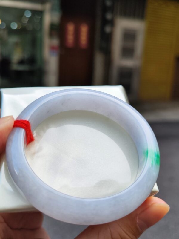 【天然緬甸玉A貨】 飄陽綠正圈厚庄手鐲