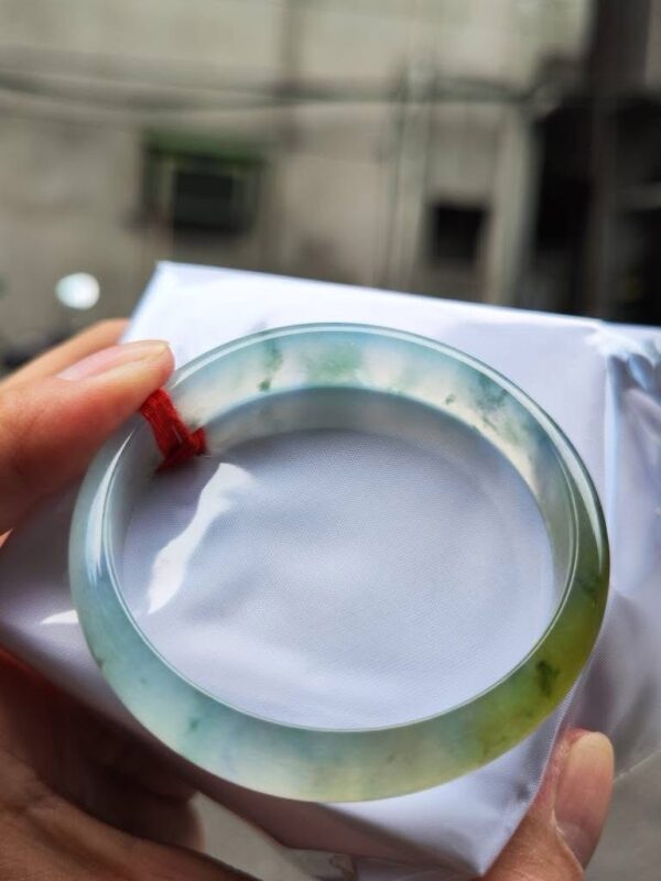 【天然緬甸玉A貨】 放光玻璃種紫羅蘭飄花正圈手鐲