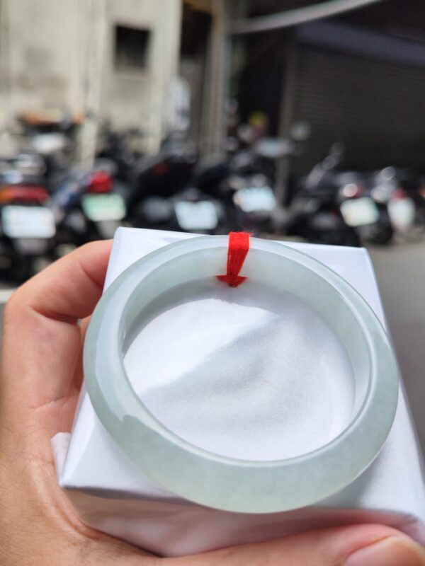 天然緬甸玉A貨【冰種白月光正圈手鐲】