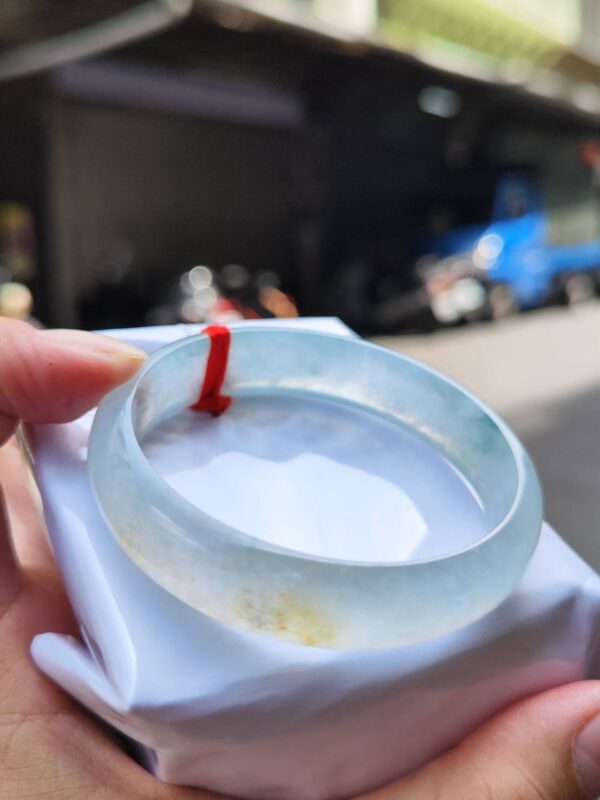 🌈【頂級三彩玻璃種正圈手鐲】🌈
天然緬甸玉A貨｜放光奪目・收藏首選