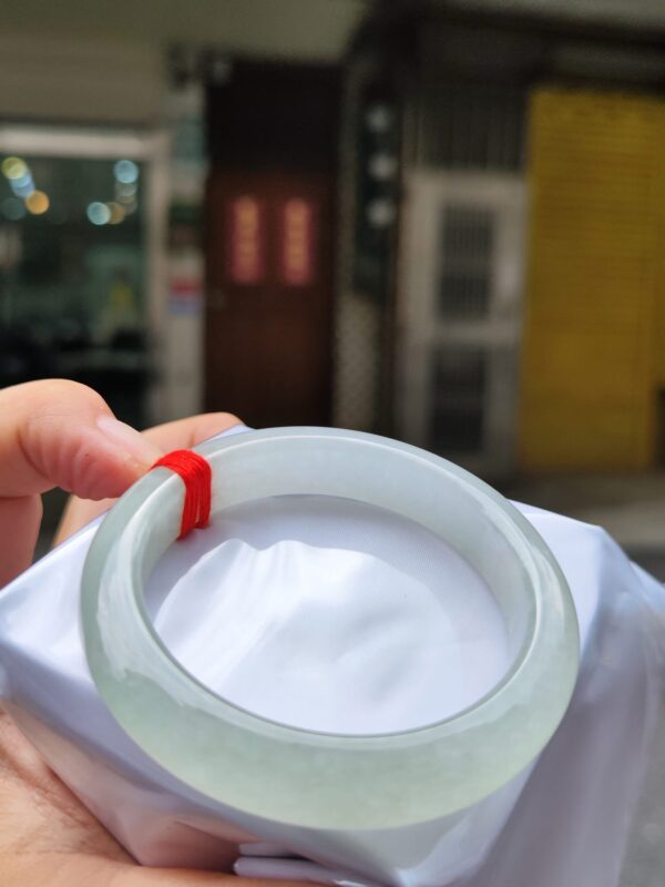 天然緬甸玉A貨】  
✨ 冰種微起光・正圈手鐲