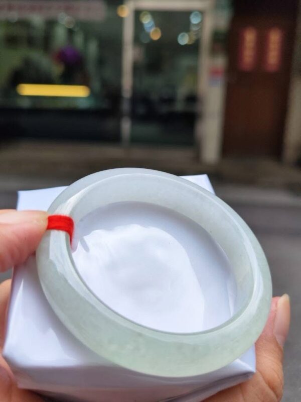 天然緬甸玉A貨】  
✨ 冰種微起光・正圈手鐲