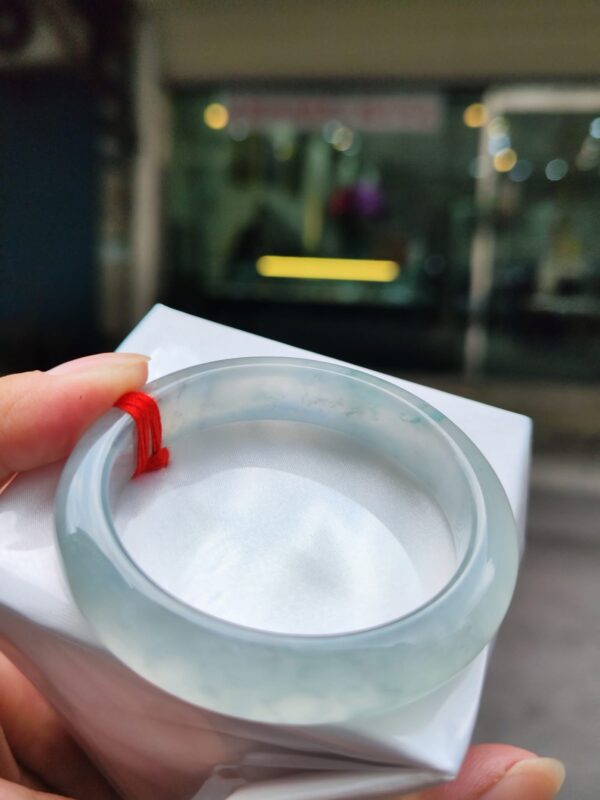 img_0356-2 【天然緬甸玉A貨】
💎 放光玻璃種・正圈手鐲