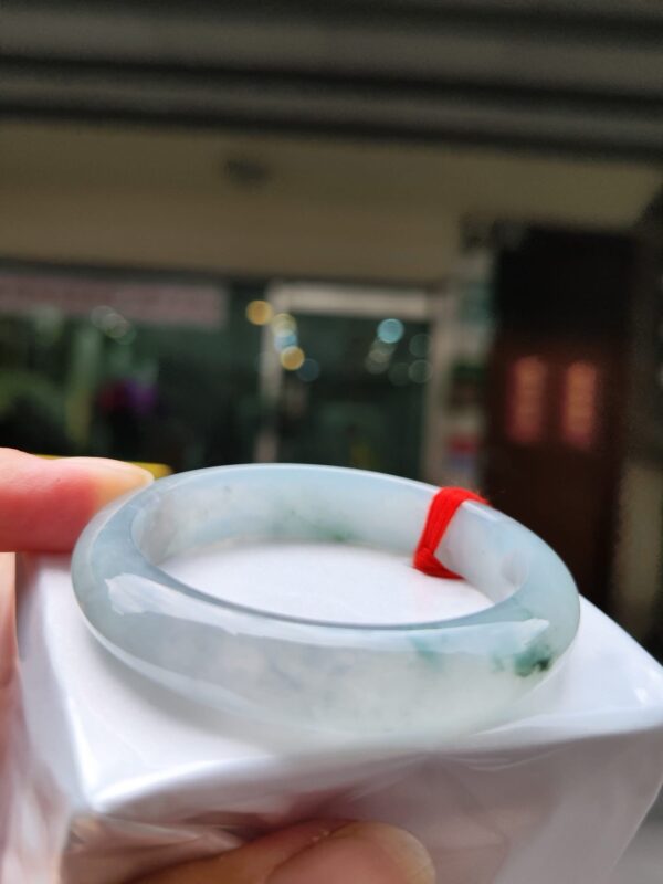 img_0370-2 【天然緬甸玉A貨】
💎 放光玻璃種・正圈手鐲