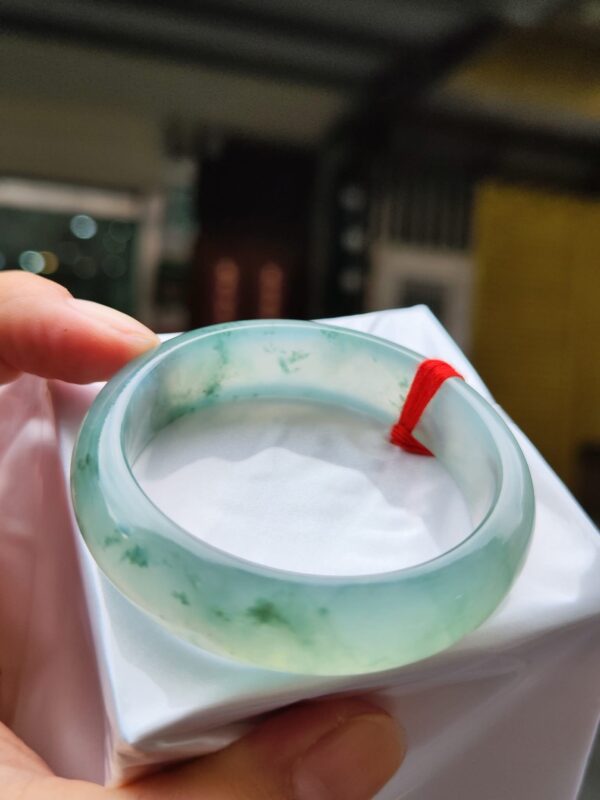 天然緬甸玉A貨 放光玻璃種正圈寬版手鐲