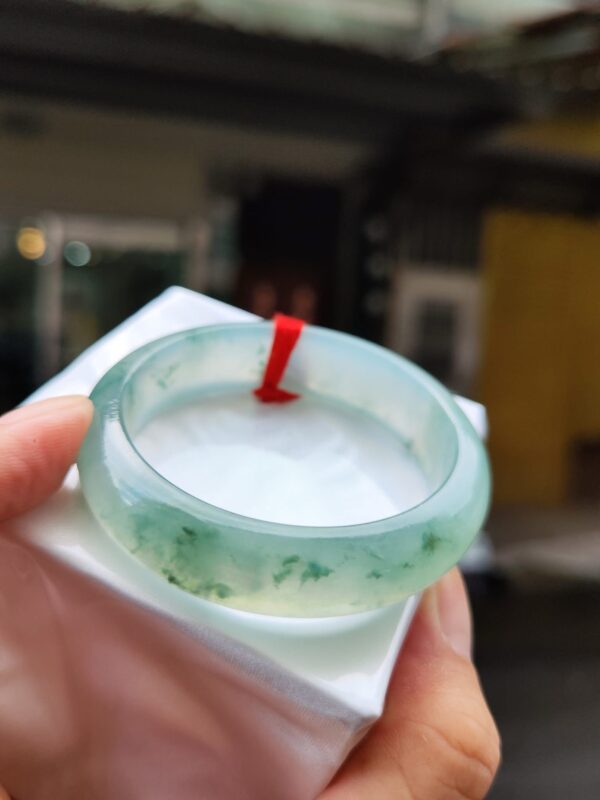 天然緬甸玉A貨 放光玻璃種正圈寬版手鐲