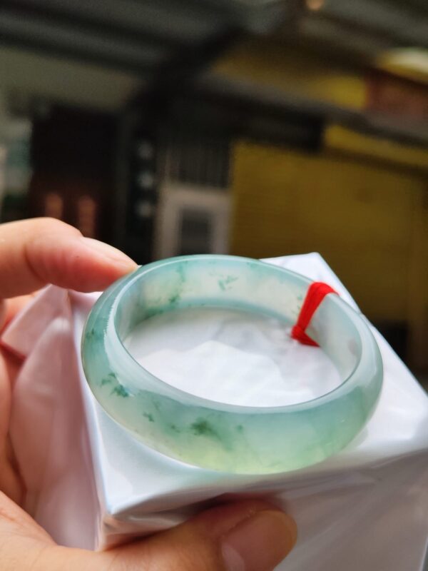 天然緬甸玉A貨 放光玻璃種正圈寬版手鐲