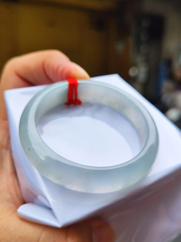 img_0546 【天然緬甸玉A貨】
💎 放光玻璃種・正圈手鐲