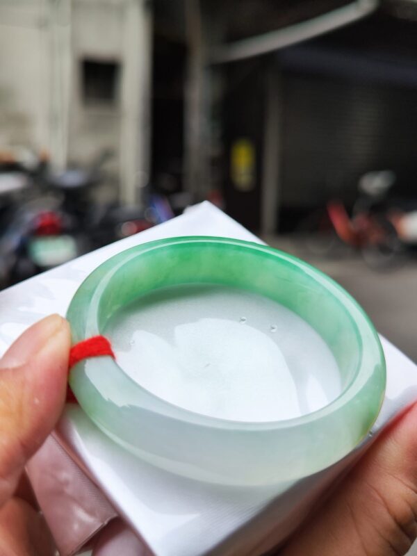 img_0645-2 天然緬甸玉A貨 冰芙蓉種飄陽綠正圈手鐲