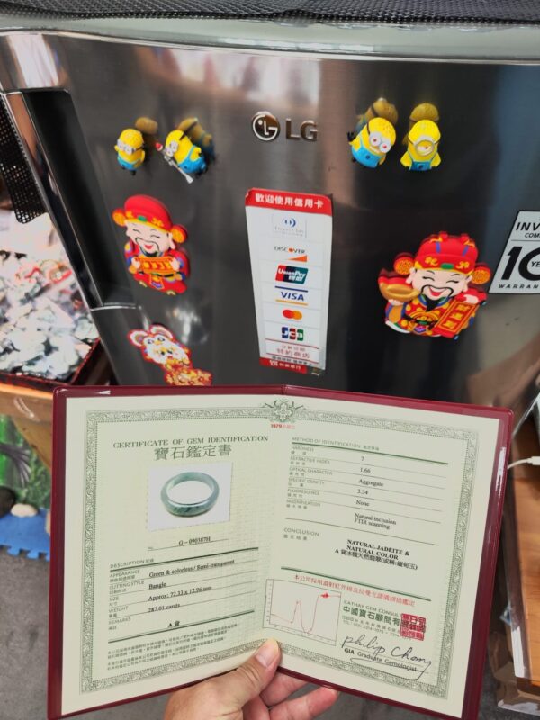 【天然緬甸玉A貨】  
✨ 冰種 微起光膠感重・正圈手鐲