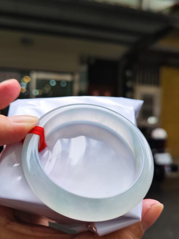 ✨天然緬甸玉A貨 ✨
🔥頂級放光玻璃種 正圈寬版厚庄手鐲🔥