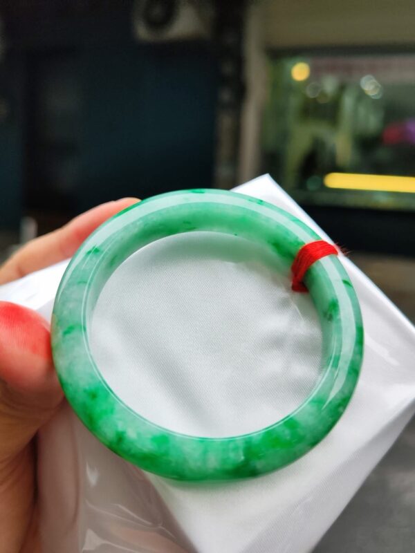 img_0734 天然緬甸玉A貨 飄陽綠正圈手鐲