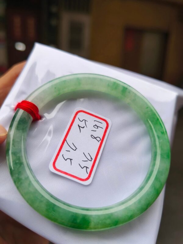 img_0744 天然緬甸玉A貨 冰種飄綠花正圈手鐲