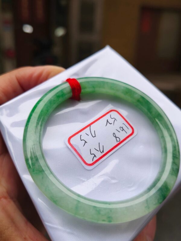 img_0749-1 天然緬甸玉A貨 冰種飄綠花正圈手鐲