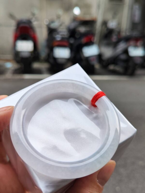 天然緬甸玉A貨
冰種｜白月光正圈圓骨手鐲
