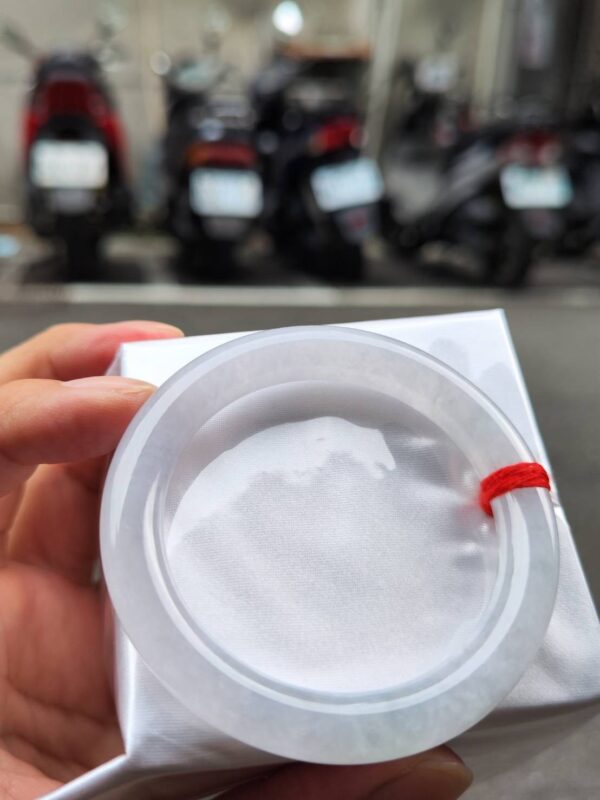 天然緬甸玉A貨
冰種｜白月光正圈圓骨手鐲