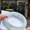 天然緬甸玉A貨
放光玻璃種｜飄綠花正圈厚庄手鐲
